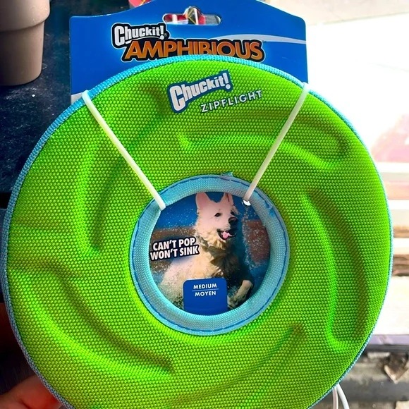 Chuck It Amphibious Zip Flight - Picture 1 of 3